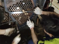 中央空調(diào)冷水機(jī)組管道破裂，永安昌盛專業(yè)維修上門服務(wù)